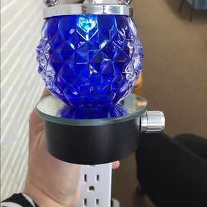 Plug in electric oil/wax burner